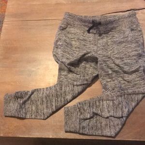 Athleta girl kapri grey joggers L12